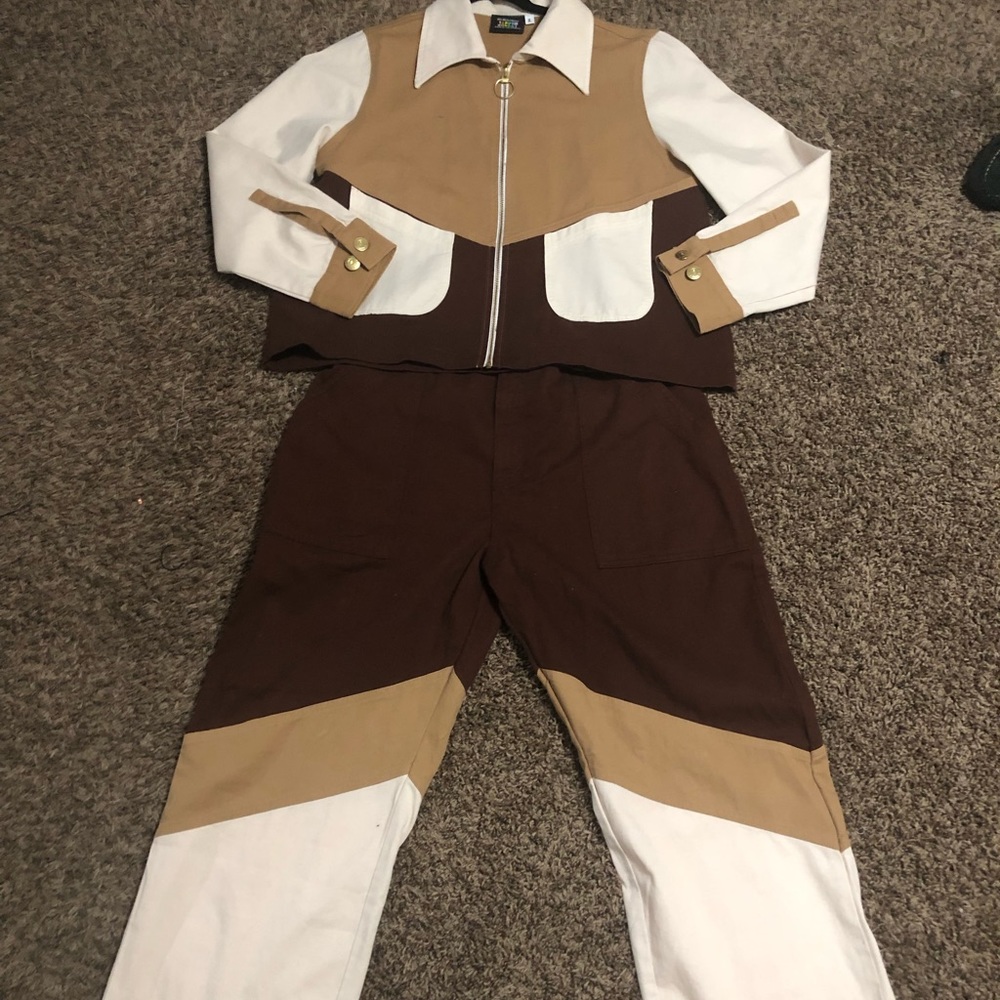 Big Bud Press Power Suit